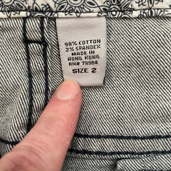 CHICO’s Jeans STYLISH - Picture 7 of 7